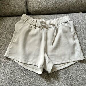 Lululemon Athletic Shorts in Light Beige